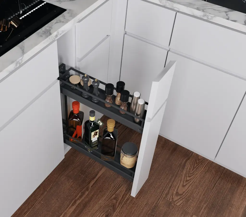 Cargo 15, Амтлагчийн шүүгээ