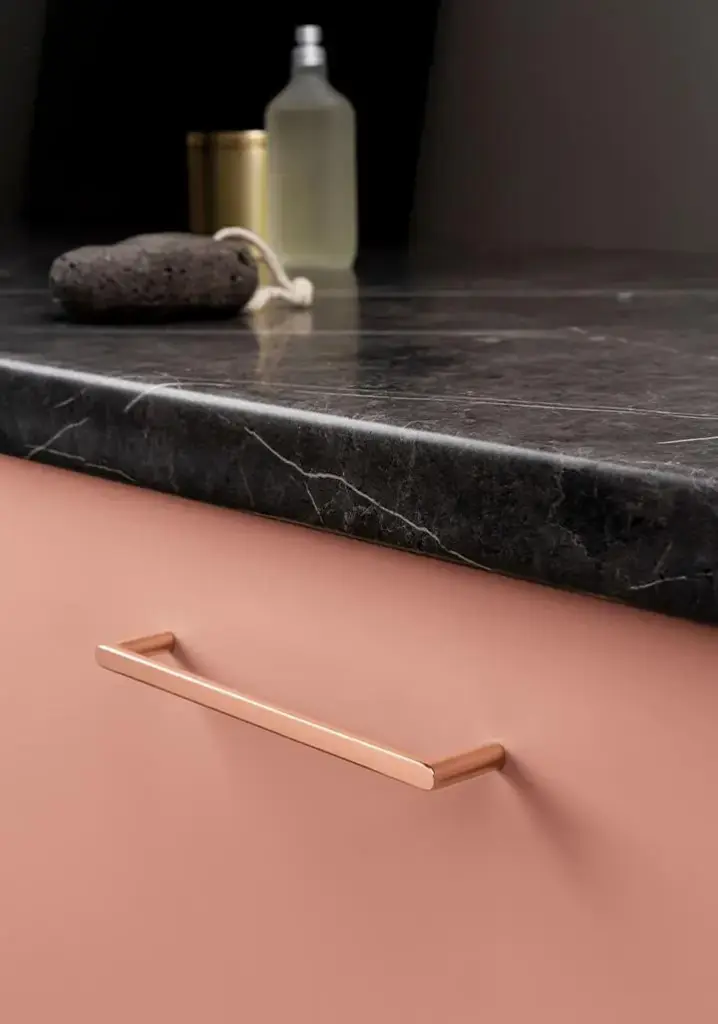 PURA (Polished brass)